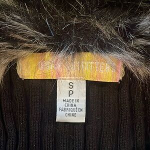 Urban outfitters size, small cardigan with faux fur collar, and tie in front